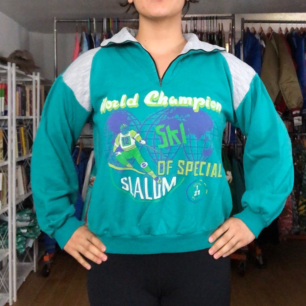 Vintage World Champion Ski Special Sweatshirt -B38